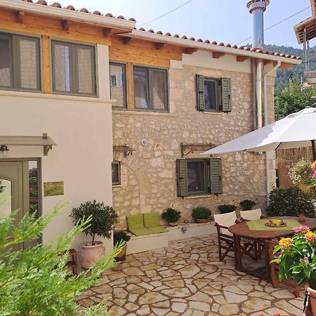 La Casa Di Bella A Tradional Stone House With Barbecue Vila Kariá Exterior foto