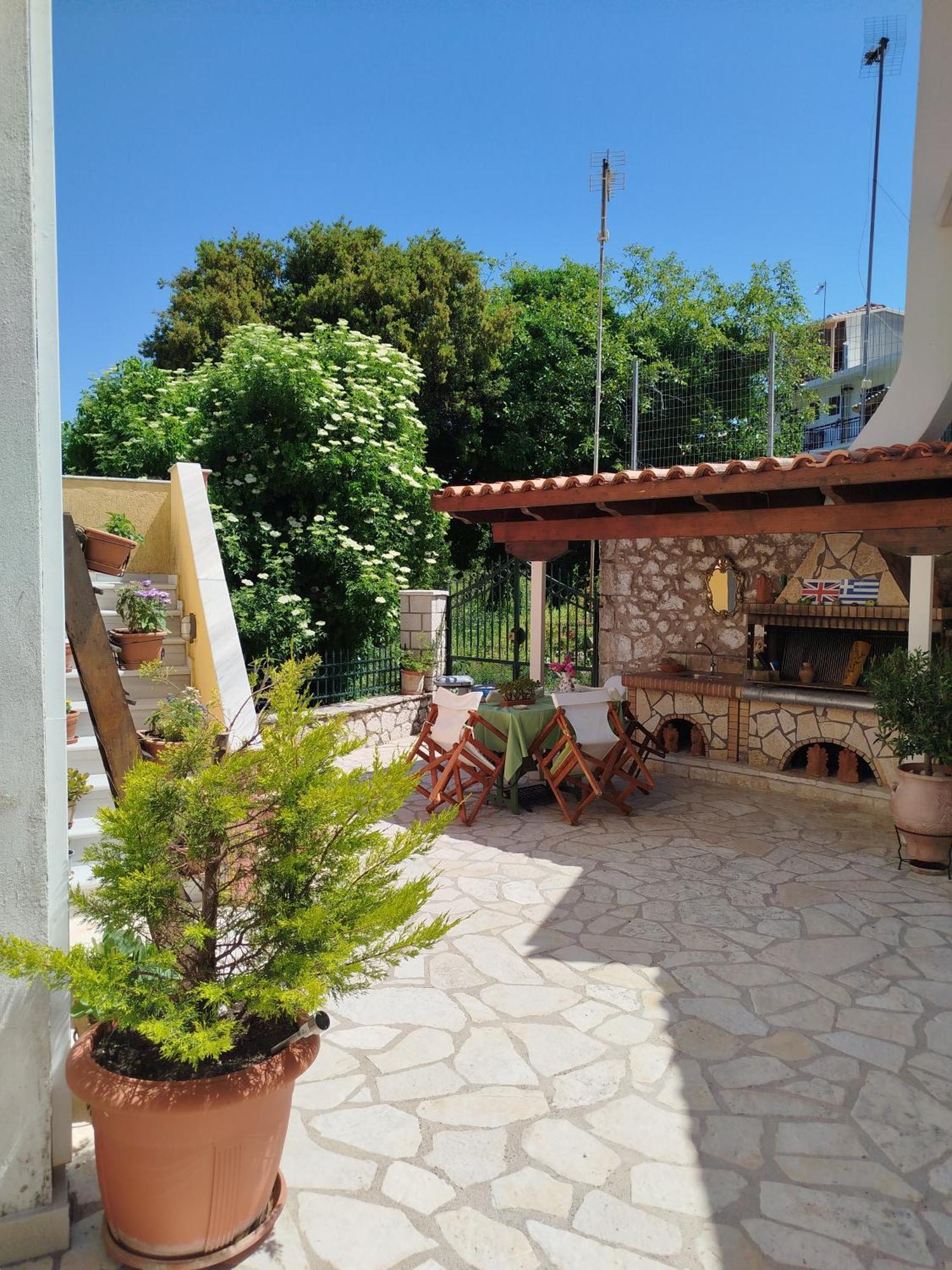La Casa Di Bella A Tradional Stone House With Barbecue Vila Kariá Exterior foto
